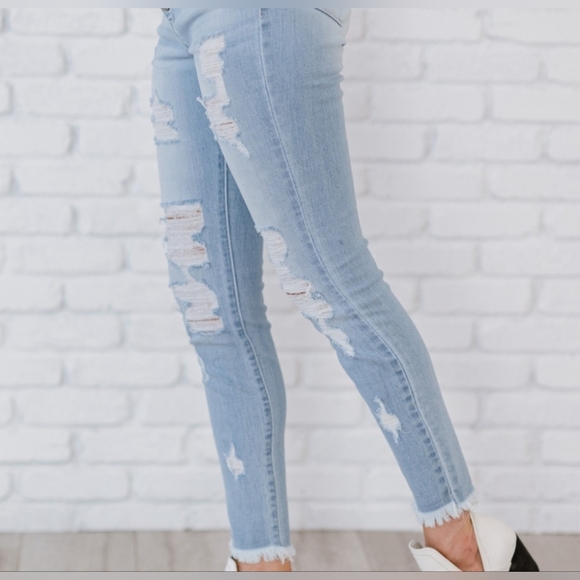 Kancan At Last Distressed Button Fly Skinny Jeans - Picture 7 of 9